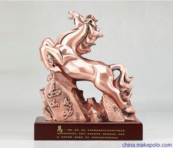 探索深圳金屬成功馬獎杯 工藝、寓意與市場供應